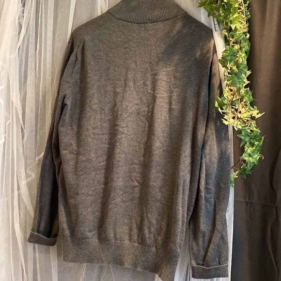 Nautica quarter zip pull over​ - Picture 6 of 7